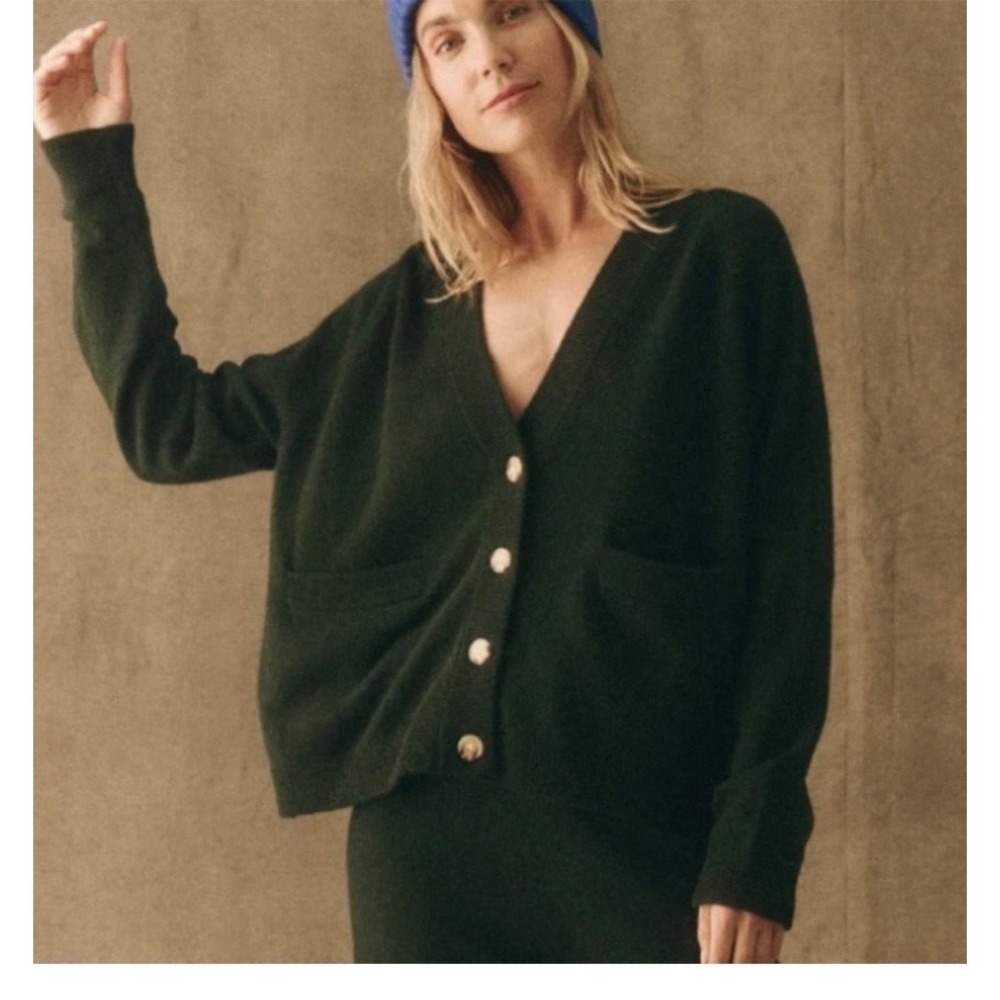 The Great. Varsity 100% Cashmere V-Neck Button Cardigan Sweater Alpine Boxy 2-M